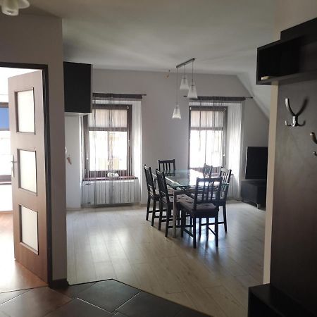 Apartament Dluga Appartamento Jelenia Góra Esterno foto